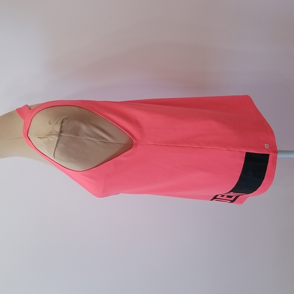 Fabletics pink active tank top - Picture 4 of 14